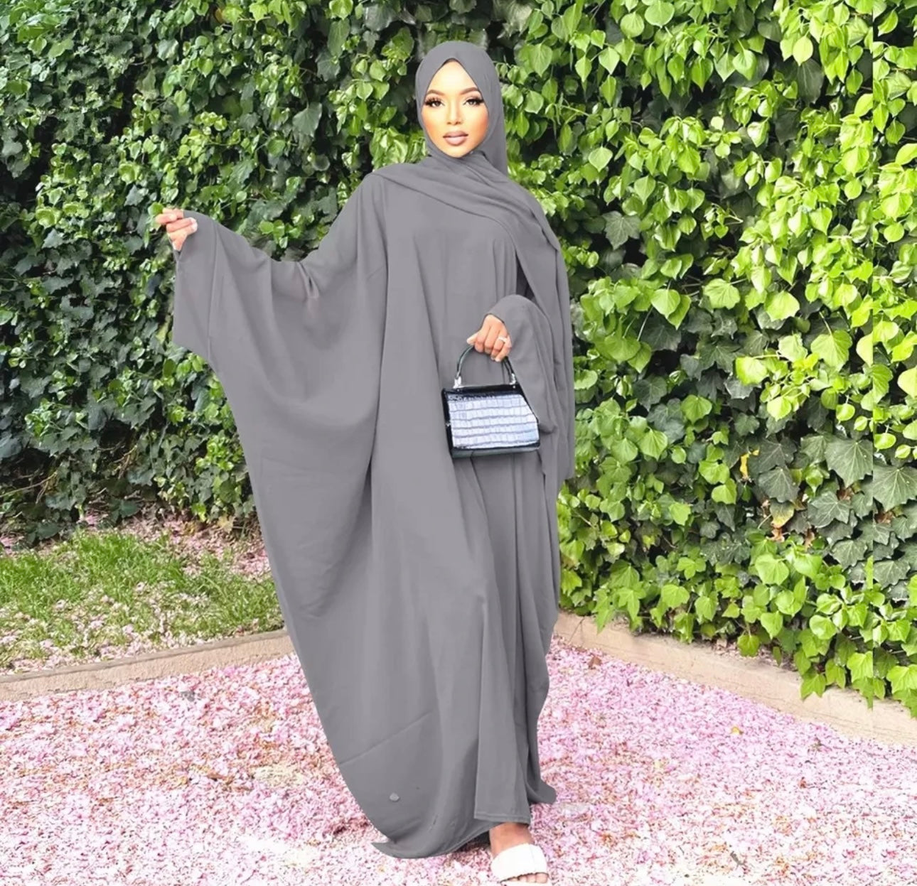 Abaya signature